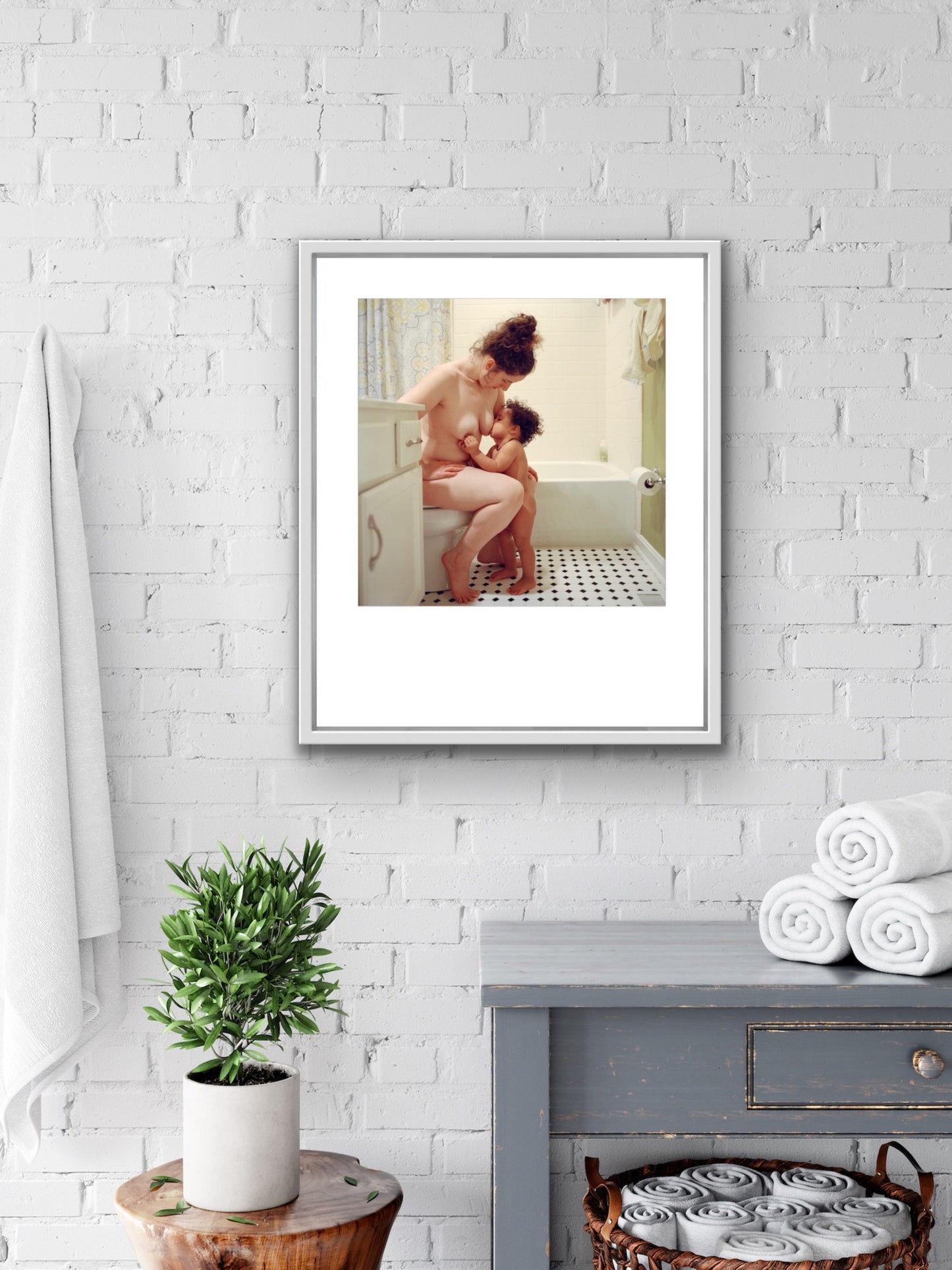 Anna Ogier-Bloomer - Nursing and peeing, Cincinnati, Ohio